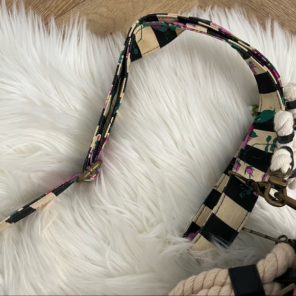 Vintage Betsey Johnson Anchor Floral Bag - Picture 13 of 13